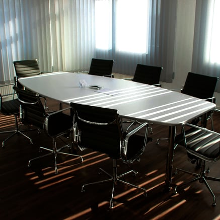 Bestyrelseshonorarer uden moms – ny praksis for bestyrelsesmedlemmer